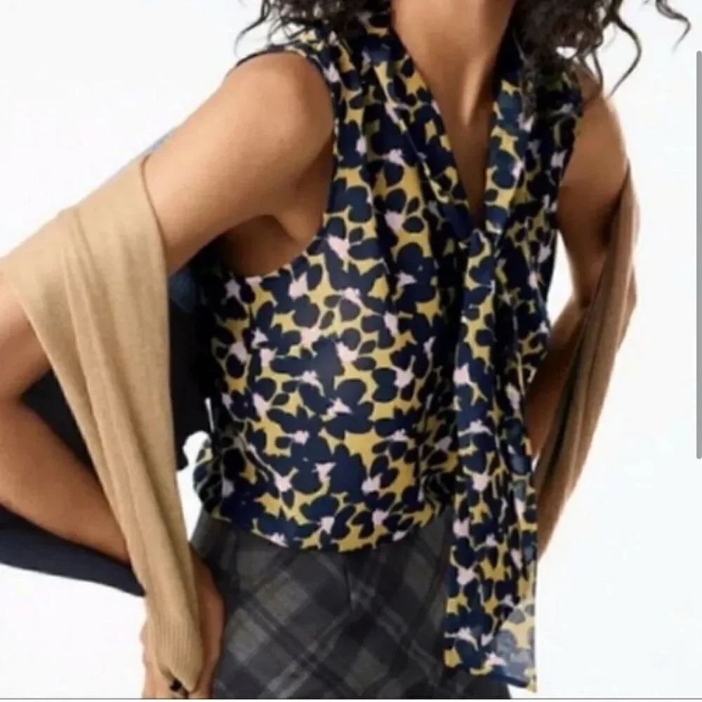 Cabi Floral Flynn Sleeveless Tie Top Sheer Blue